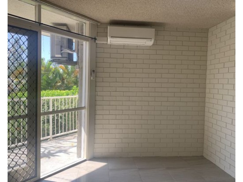 Alexandra Headland QLD 4572