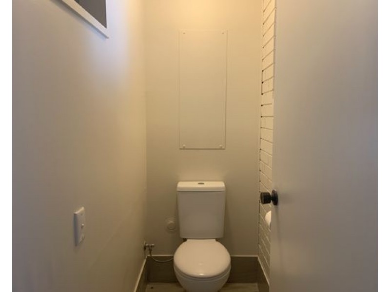 Alexandra Headland QLD 4572