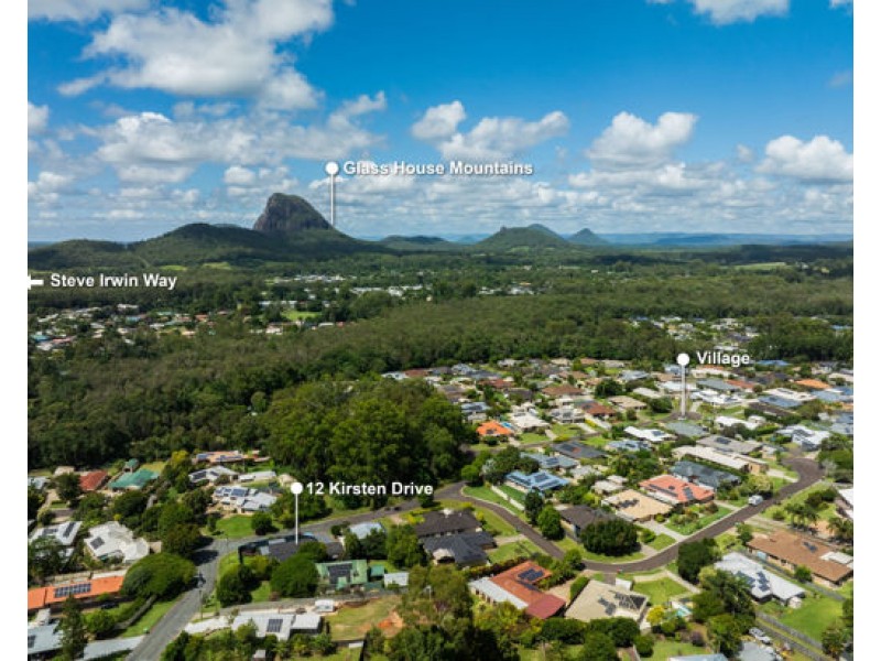 12 Kirsten Dve, Glass House Mountains QLD 4518