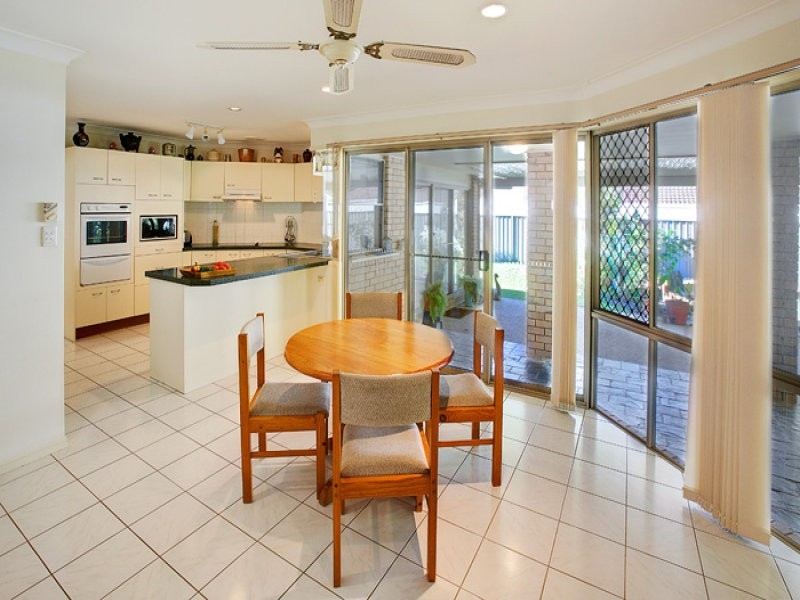 32 Whitehaven Drive, Buderim QLD 4556