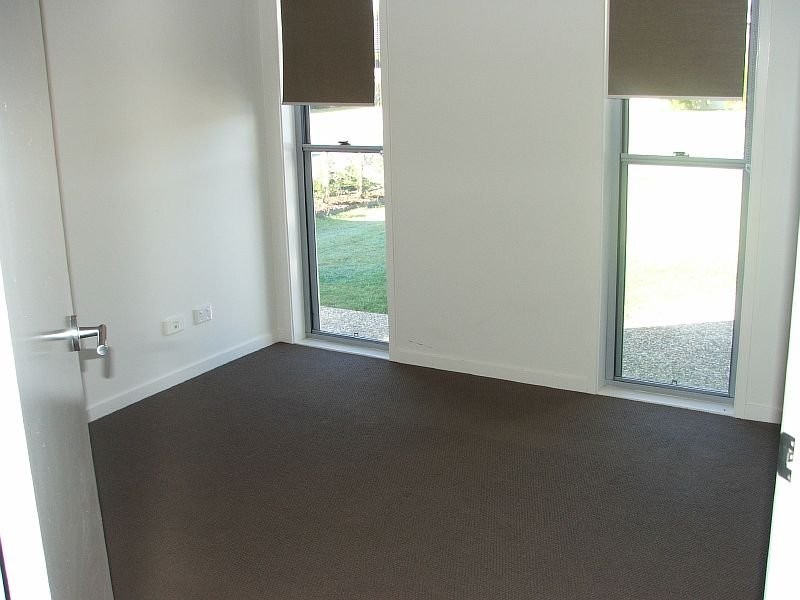 10 Burrows Street, Sippy Downs QLD 4556