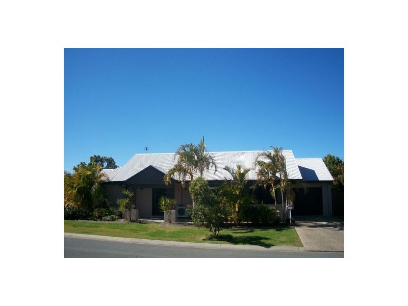 5 Brushbox Place, Meridan Plains QLD 4551