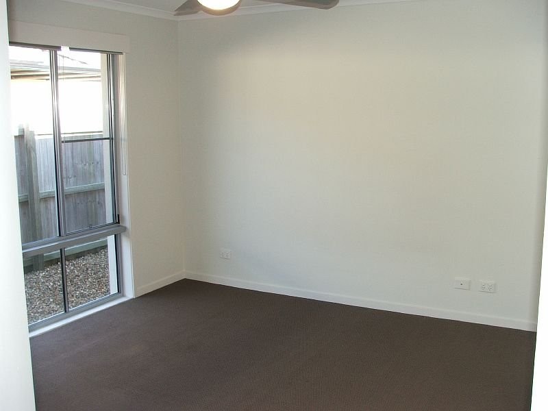 10 Burrows Street, Sippy Downs QLD 4556