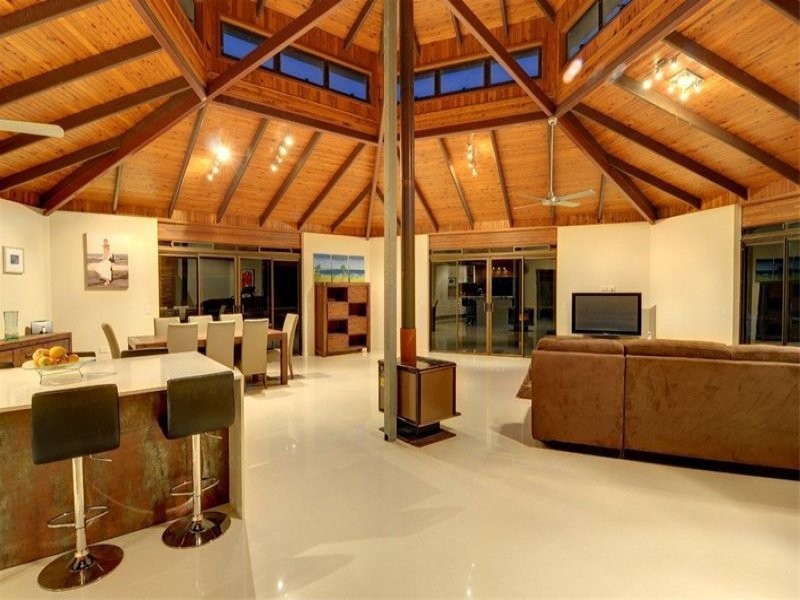 602 Image Flat Road, Kureelpa QLD 4560