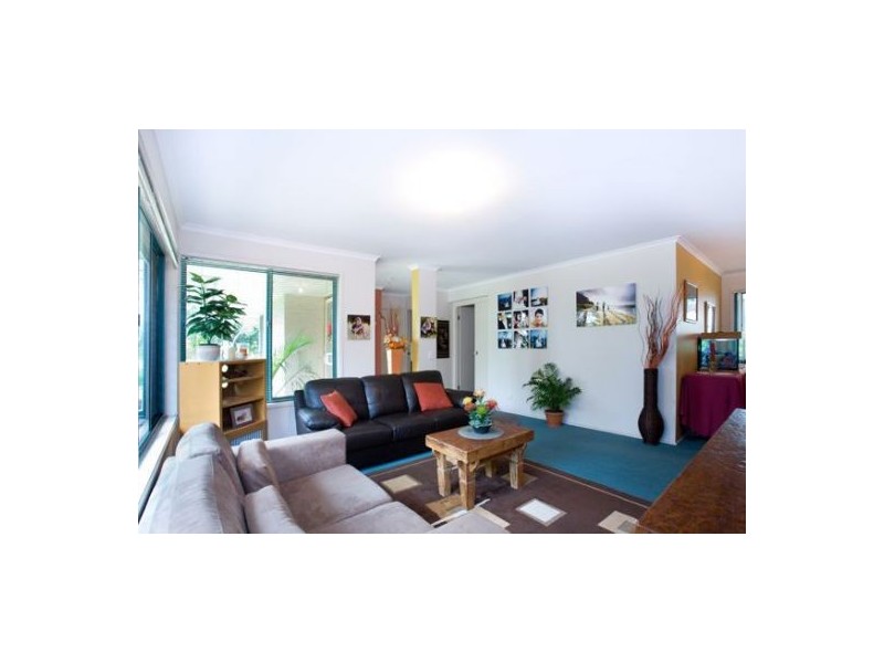 4 Beaverbrook Circuit, Sippy Downs QLD 4556