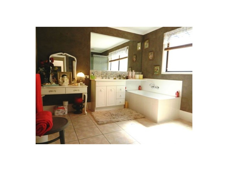 6 Bungee Court, Tewantin QLD 4565