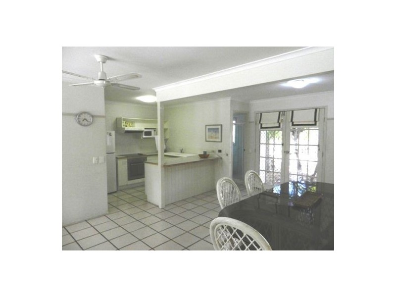 29 / 12 Robert Street, Noosaville QLD 4566