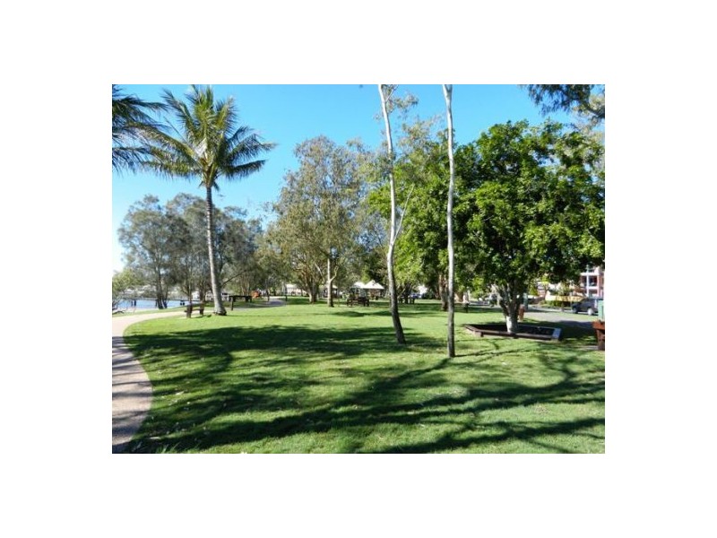 29 / 12 Robert Street, Noosaville QLD 4566