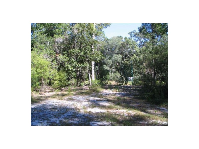 18 Lake Flat Road, Boreen Point QLD 4565