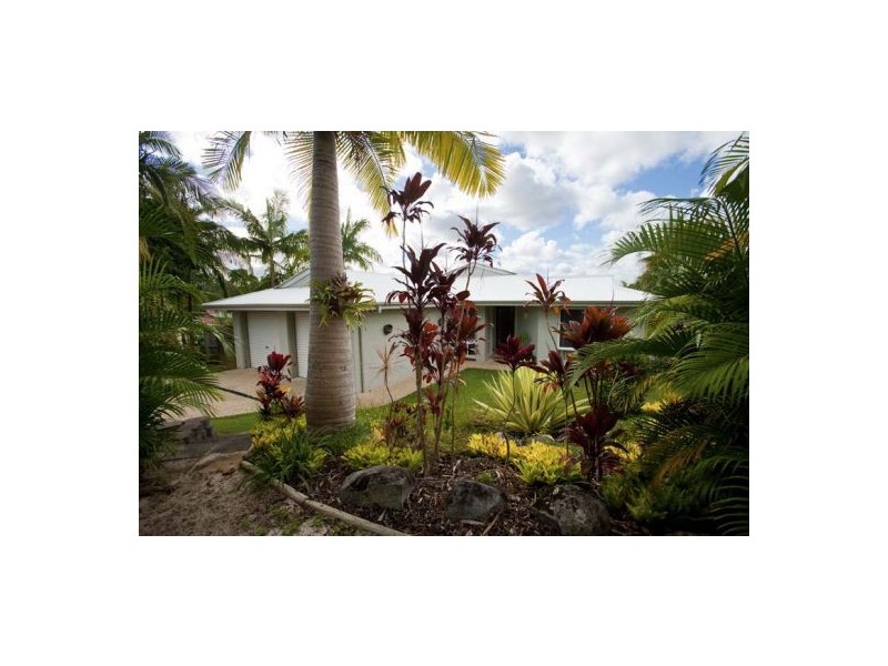 21 Bluebush Ave, Buderim QLD 4556