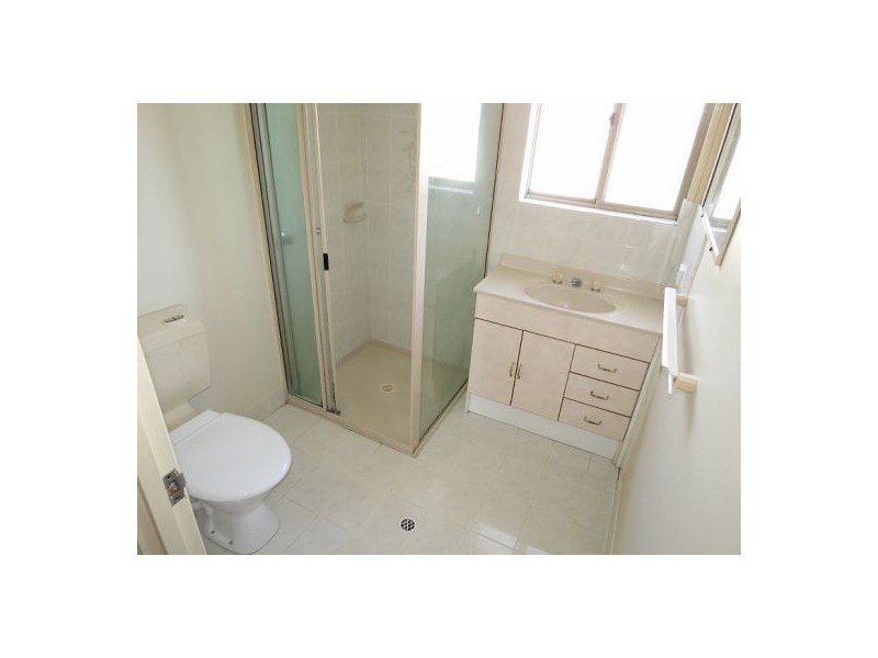 4/81 Goonawarra Drive, Mooloolaba QLD 4557