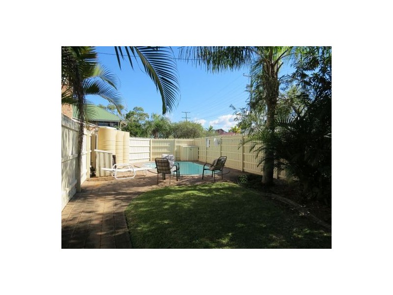 4/81 Goonawarra Drive, Mooloolaba QLD 4557