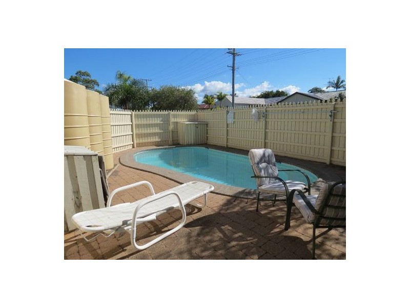 4/81 Goonawarra Drive, Mooloolaba QLD 4557