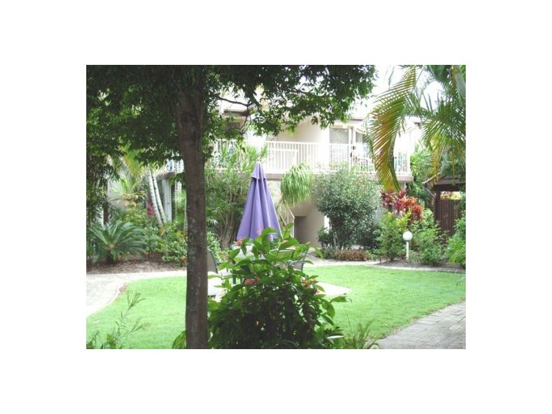 206 / 4 Lake Weyba Drive, Noosaville QLD 4566