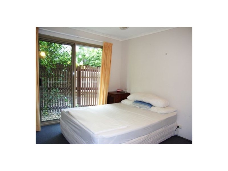 206 / 4 Lake Weyba Drive, Noosaville QLD 4566