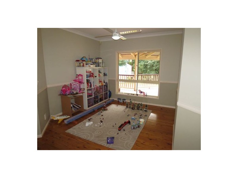 9 Sanctuary Drive, Forest Glen QLD 4556