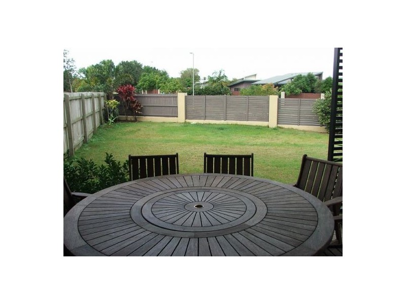 11/2 Lakehead, Sippy Downs QLD 4556