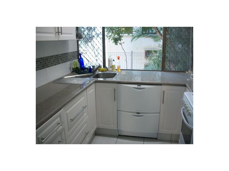 4/278 Alexandra Pde, Alexandra Headland QLD 4572