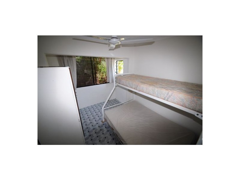 1/18 Ventura Street, Sunrise Beach QLD 4567