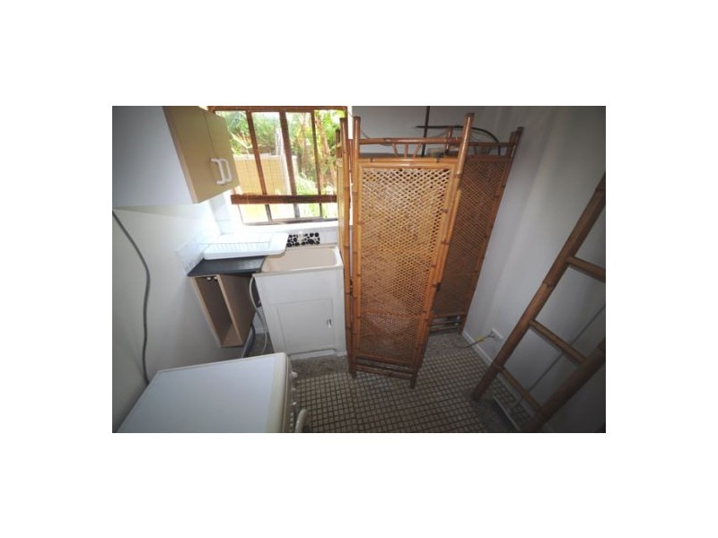 1/18 Ventura Street, Sunrise Beach QLD 4567