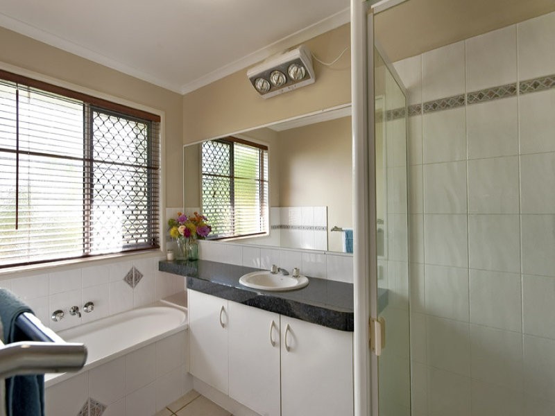 21 Bluebush Ave, Buderim QLD 4556