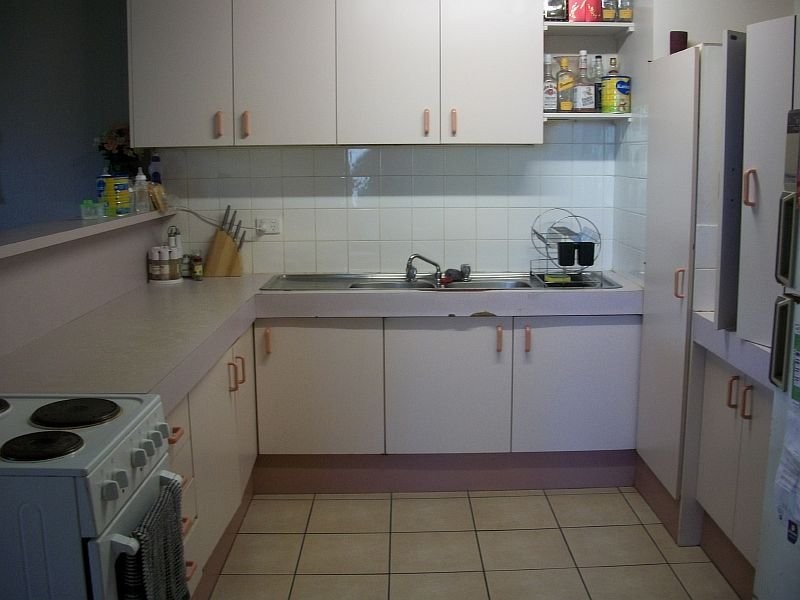 2/2 Sapphire Drive, Nambour QLD 4560