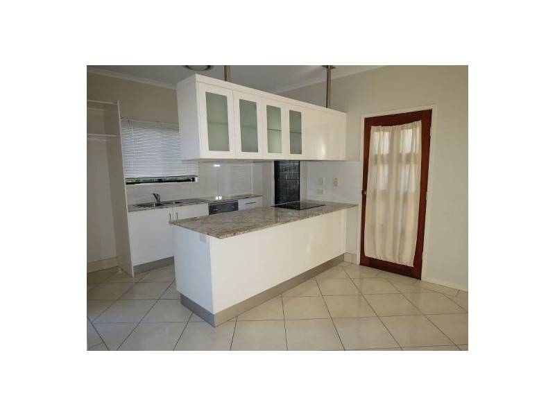 9b Blackall Street, Woombye QLD 4559