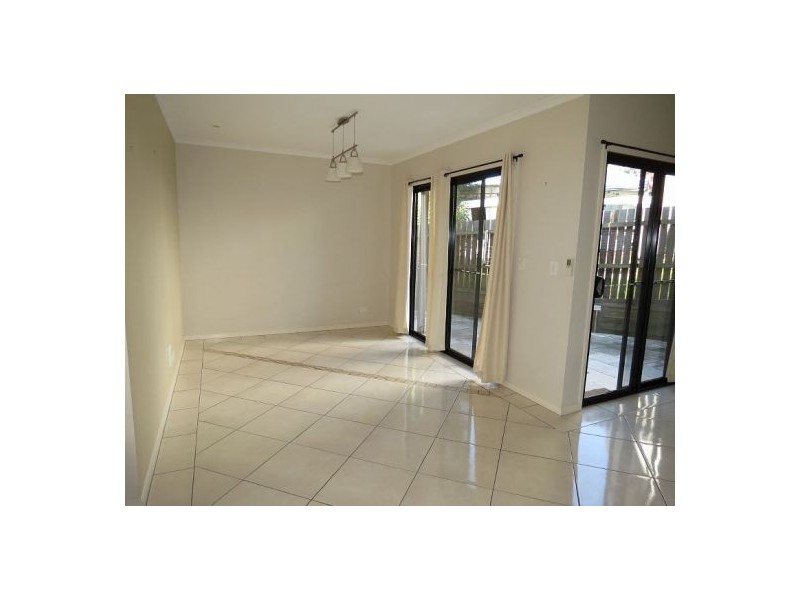 9b Blackall Street, Woombye QLD 4559