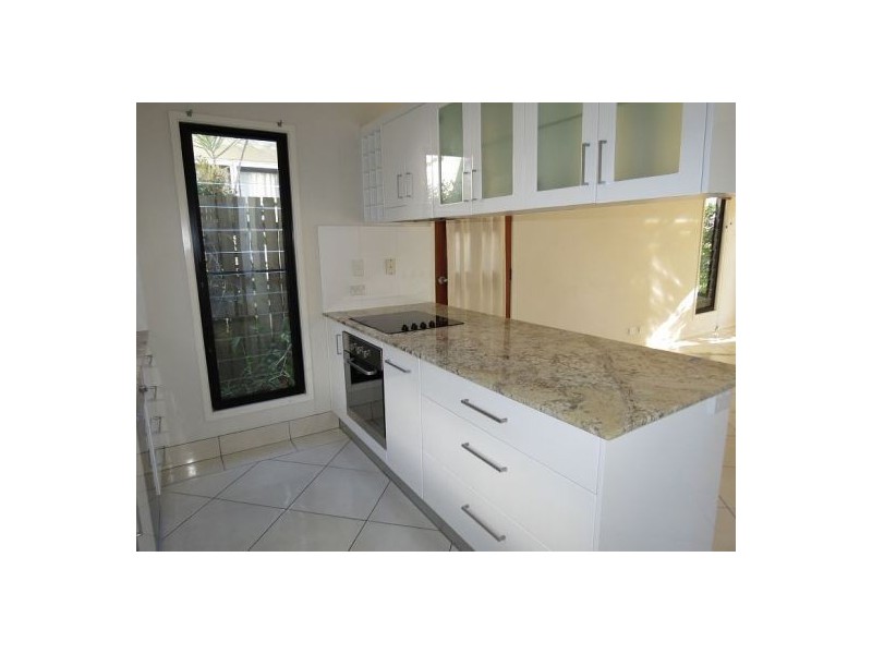 9b Blackall Street, Woombye QLD 4559