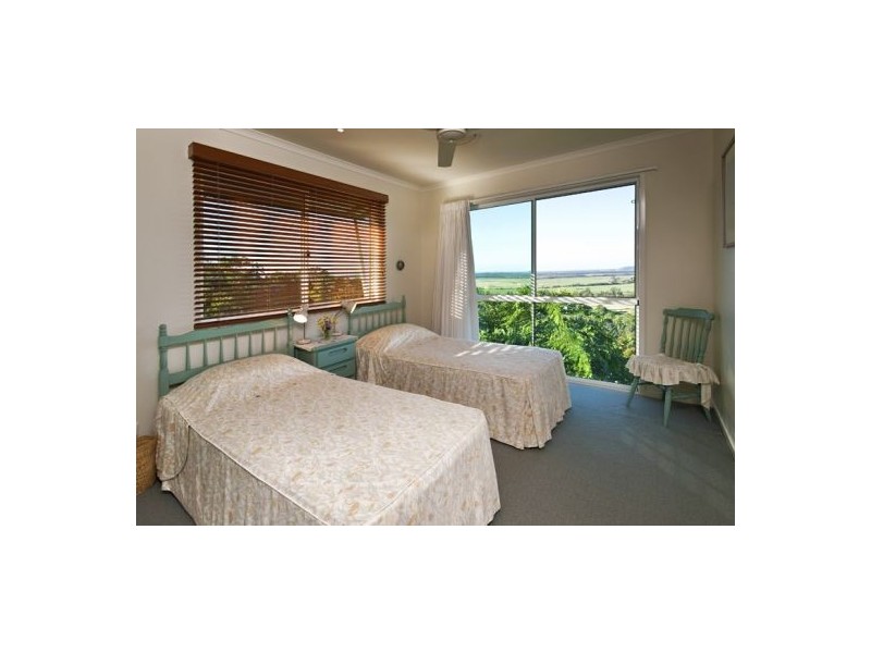 35 Tamin Place, Maroochy River QLD 4561