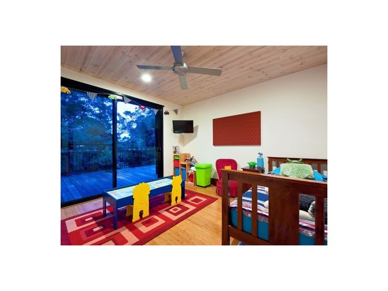 197 Upper Rosemount Rd, Rosemount QLD 4560