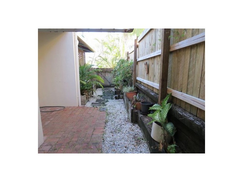 1/8 Arwen Street, Maroochydore QLD 4558