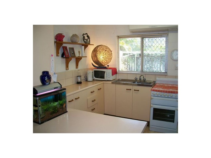 1/60 Broadsea Ave, Maroochydore QLD 4558