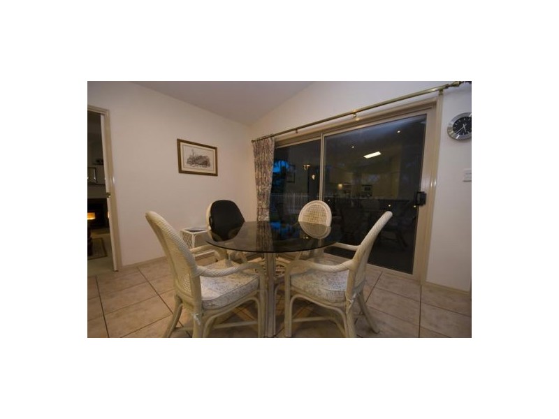 3 Archer Court, Pelican Waters QLD 4551