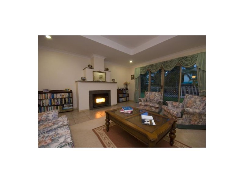 3 Archer Court, Pelican Waters QLD 4551