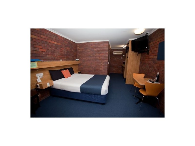 35 Ferry Street, Maryborough QLD 4650