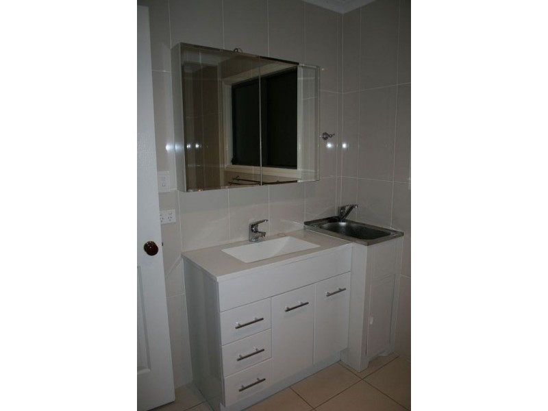 23A Berkley Plce, Little Mountain QLD 4551