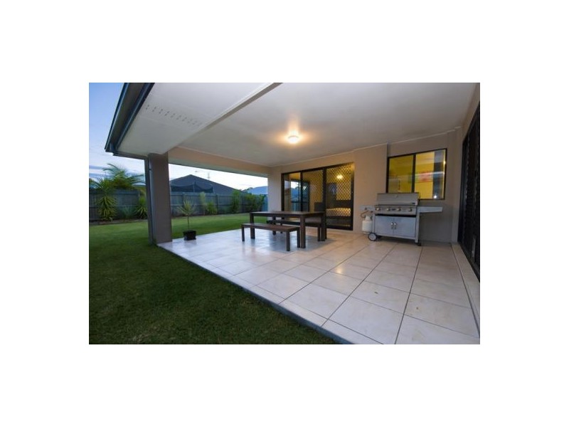 5 Leea Street, Sippy Downs QLD 4556