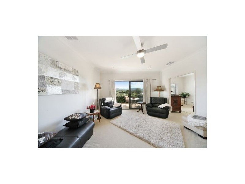 88 Countryview St, Woombye QLD 4559