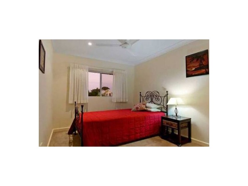 U 24, 151-153 Mudjimba Beach Rd, Mudjimba QLD 4564