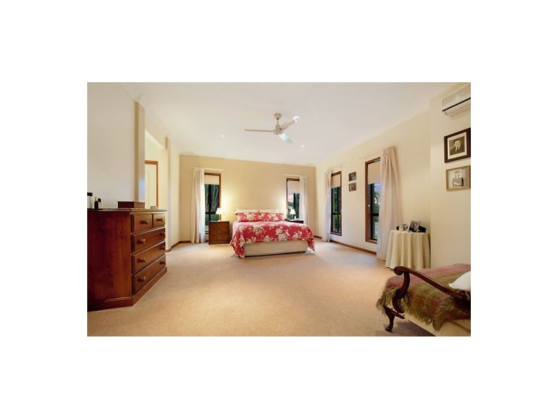2 Red Jacket Court, Palmwoods QLD 4555