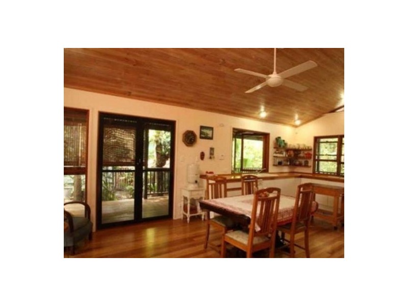 38 Kawana Street, Alexandra Headland QLD 4572