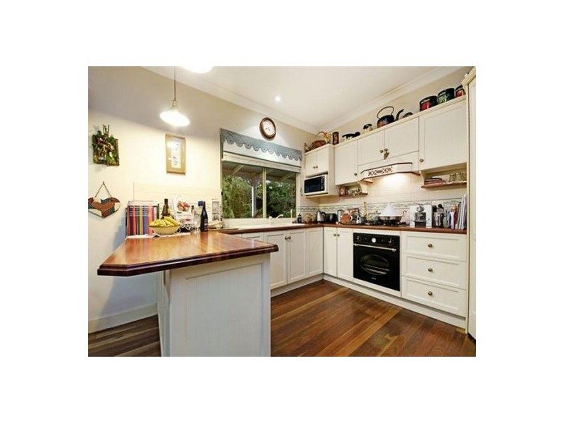 48 Landsborough-Maleny Road, Landsborough QLD 4550