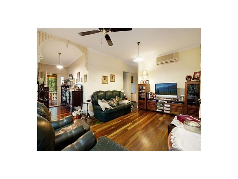 48 Landsborough-Maleny Road, Landsborough QLD 4550