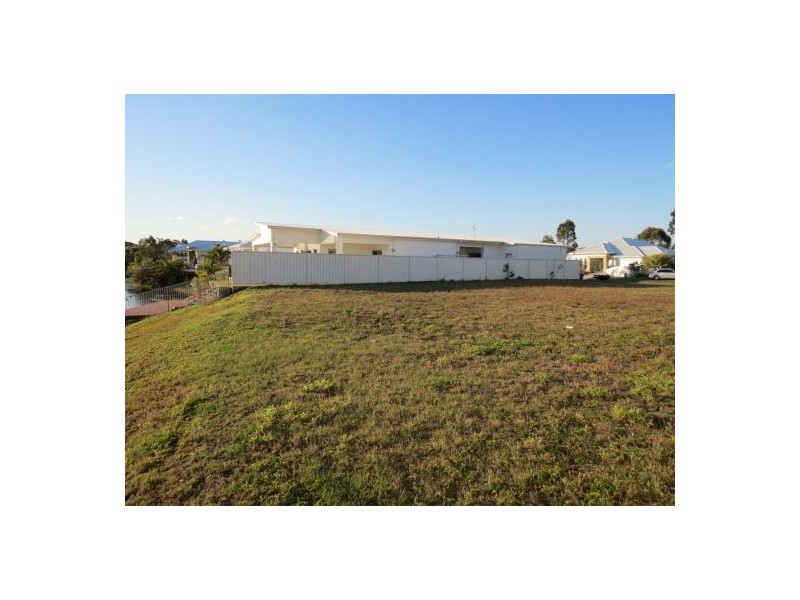 5 Ballinger Place, Pelican Waters QLD 4551