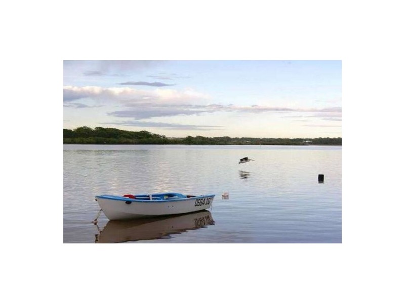 217 Broadwater Ave West, Maroochydore QLD 4558