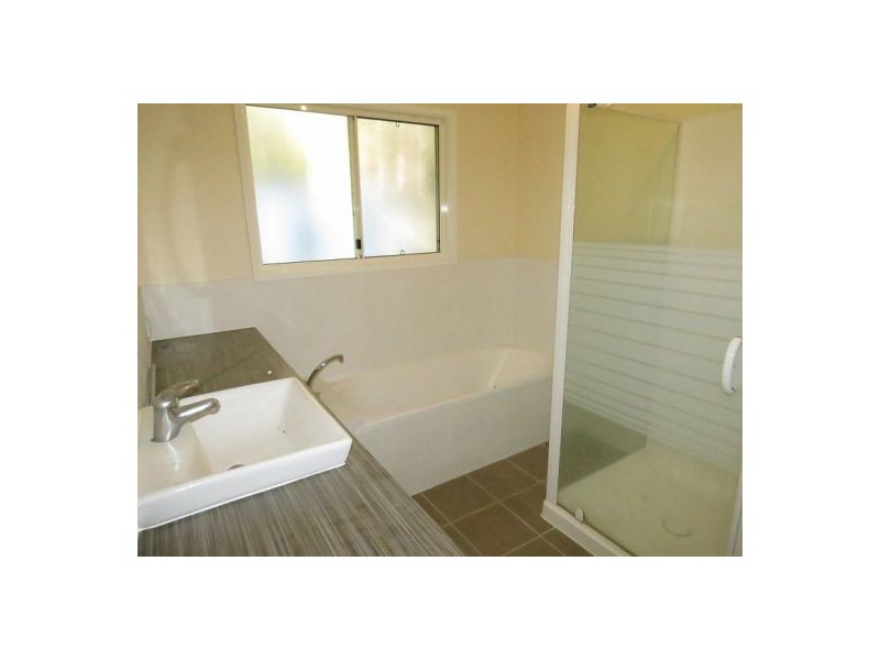 Forest Glen QLD 4556