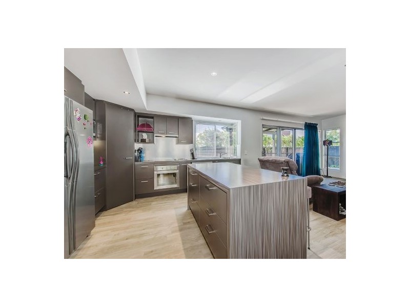 9 Magnetic Street, Kawana Island QLD 4575