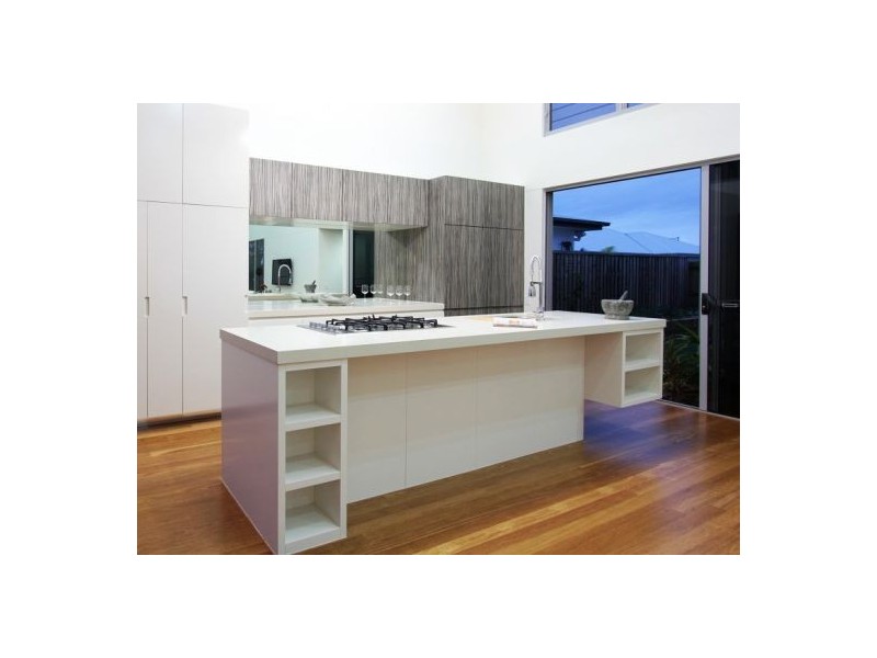 13 Sweep Court, Birtinya QLD 4575