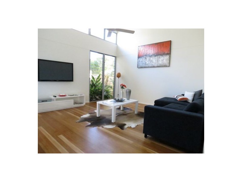 13 Sweep Court, Birtinya QLD 4575